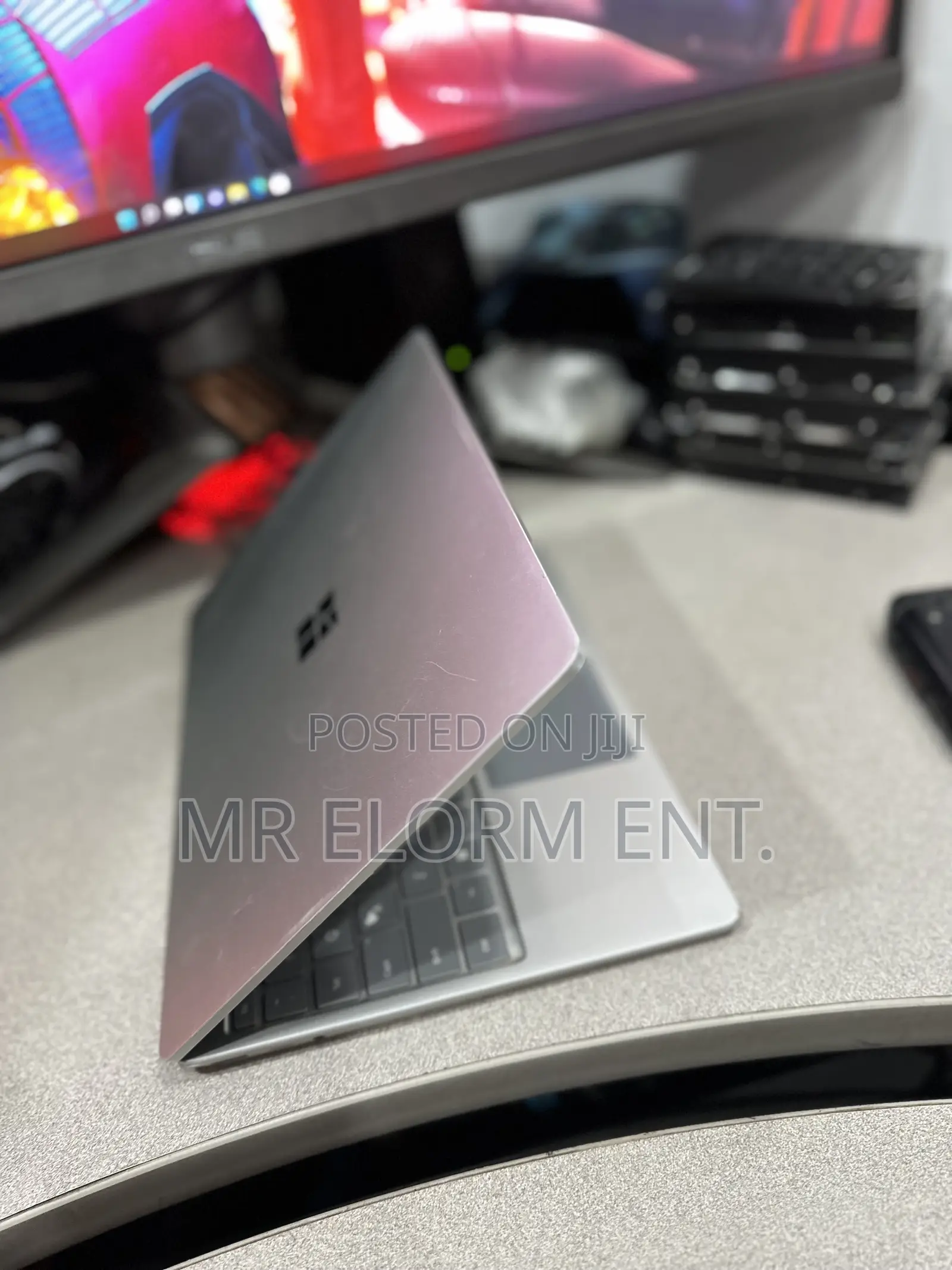 Laptop Microsoft Surface Laptop 2 8GB Intel Core i5 SSD 256GB