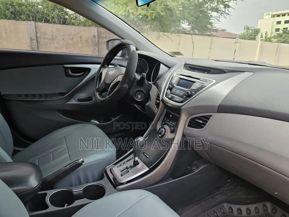Hyundai Elantra GLS Sedan FWD (1.8L 4cyl 6A) 2013 Blue