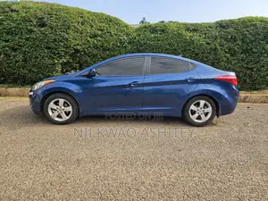 Hyundai Elantra GLS Sedan FWD (1.8L 4cyl 6A) 2013 Blue