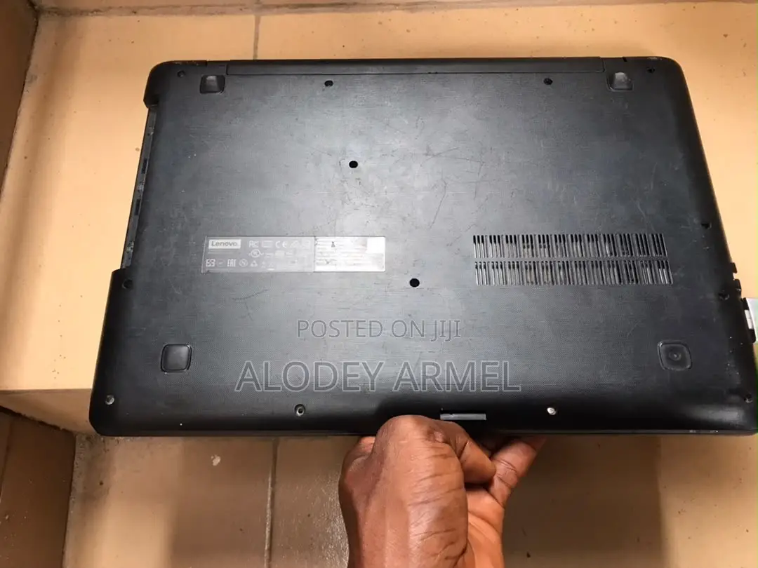 Laptop Lenovo IdeaPad 110 2GB Intel HDD 320GB