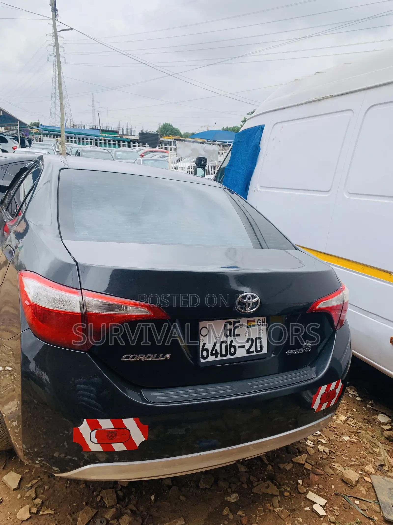 Toyota Corolla LE 4dr Sedan (1.8L 4cyl CVT) 2015 Gray