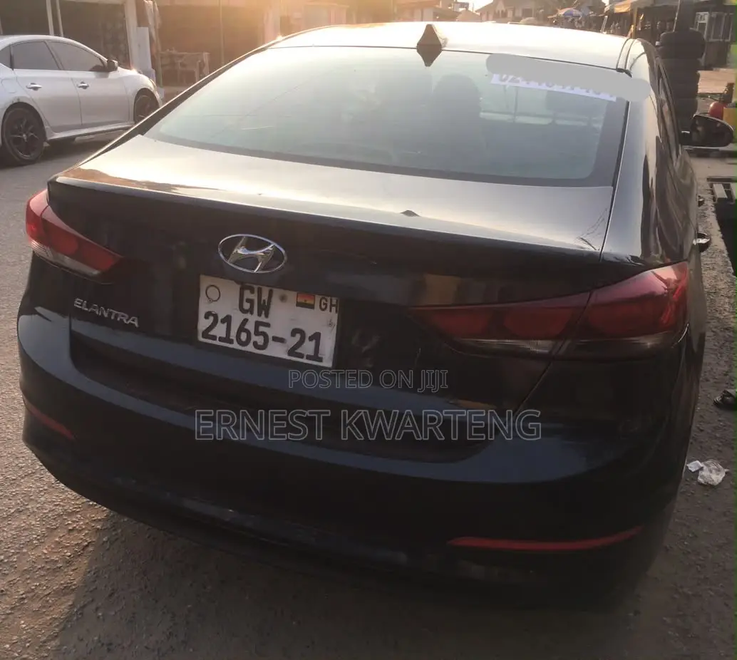 Hyundai Elantra 2017 Black