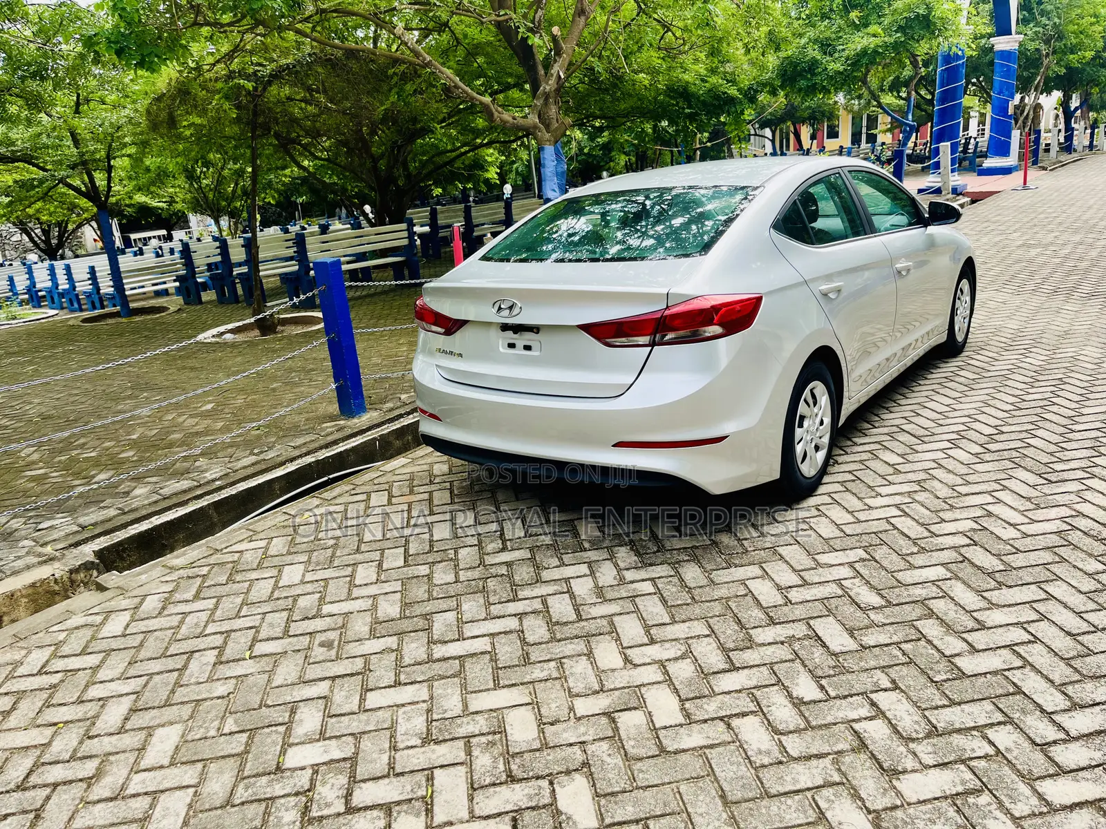Hyundai Elantra SEL 2018 Silver