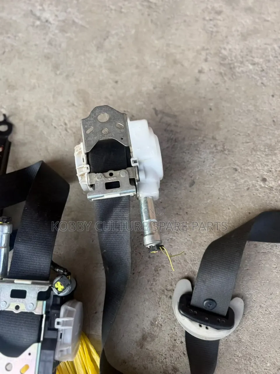 Original Toyota Highlander 2019-2022 Seat Belt Available for Cars