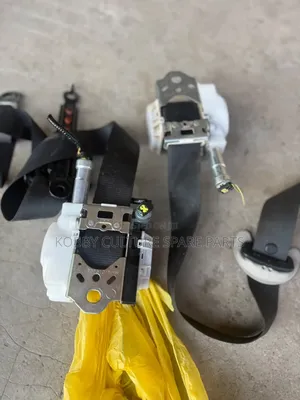 Original Toyota Highlander 2019-2022 Seat Belt Available for Cars