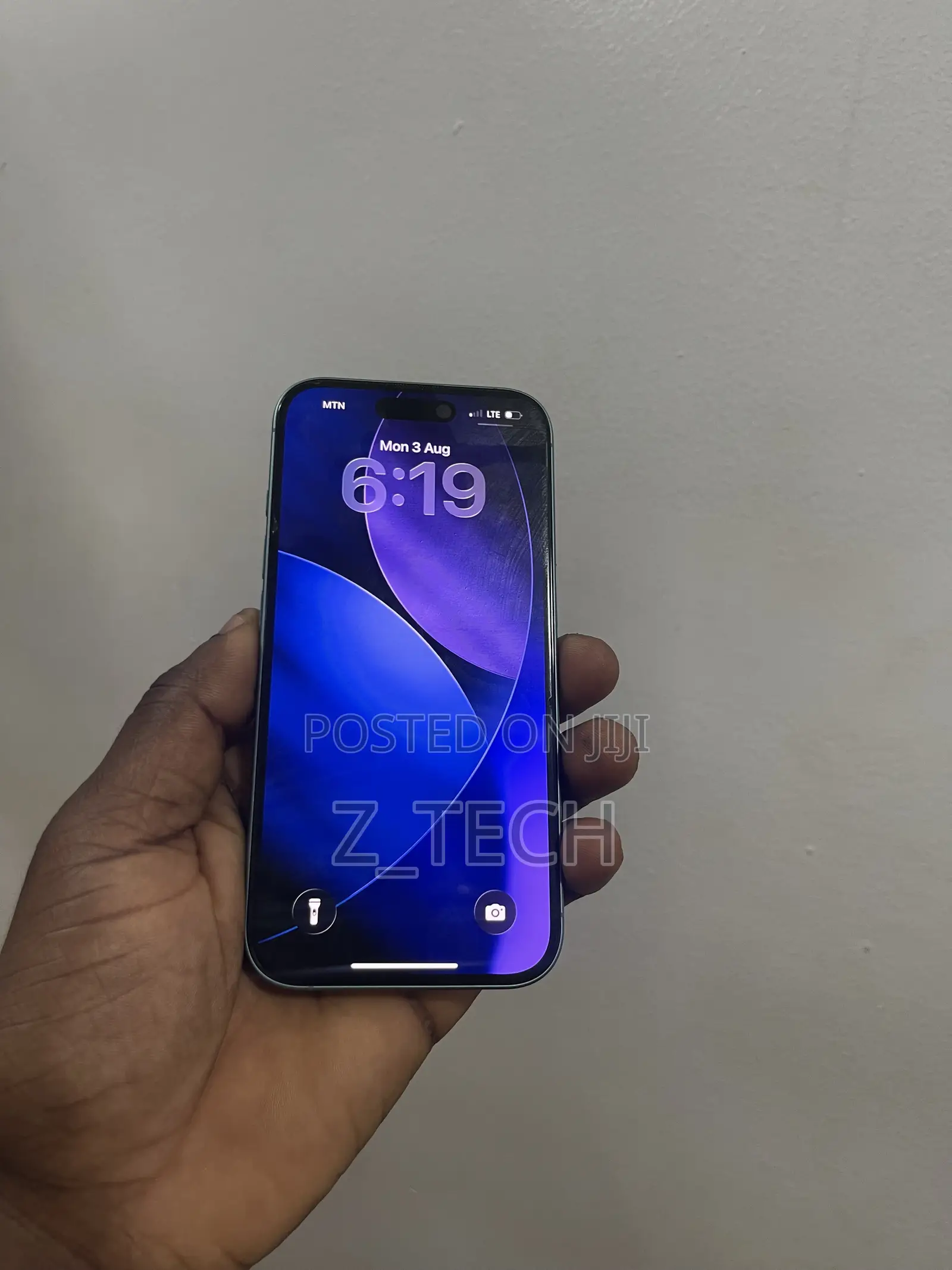 Apple iPhone 16 128 GB Green