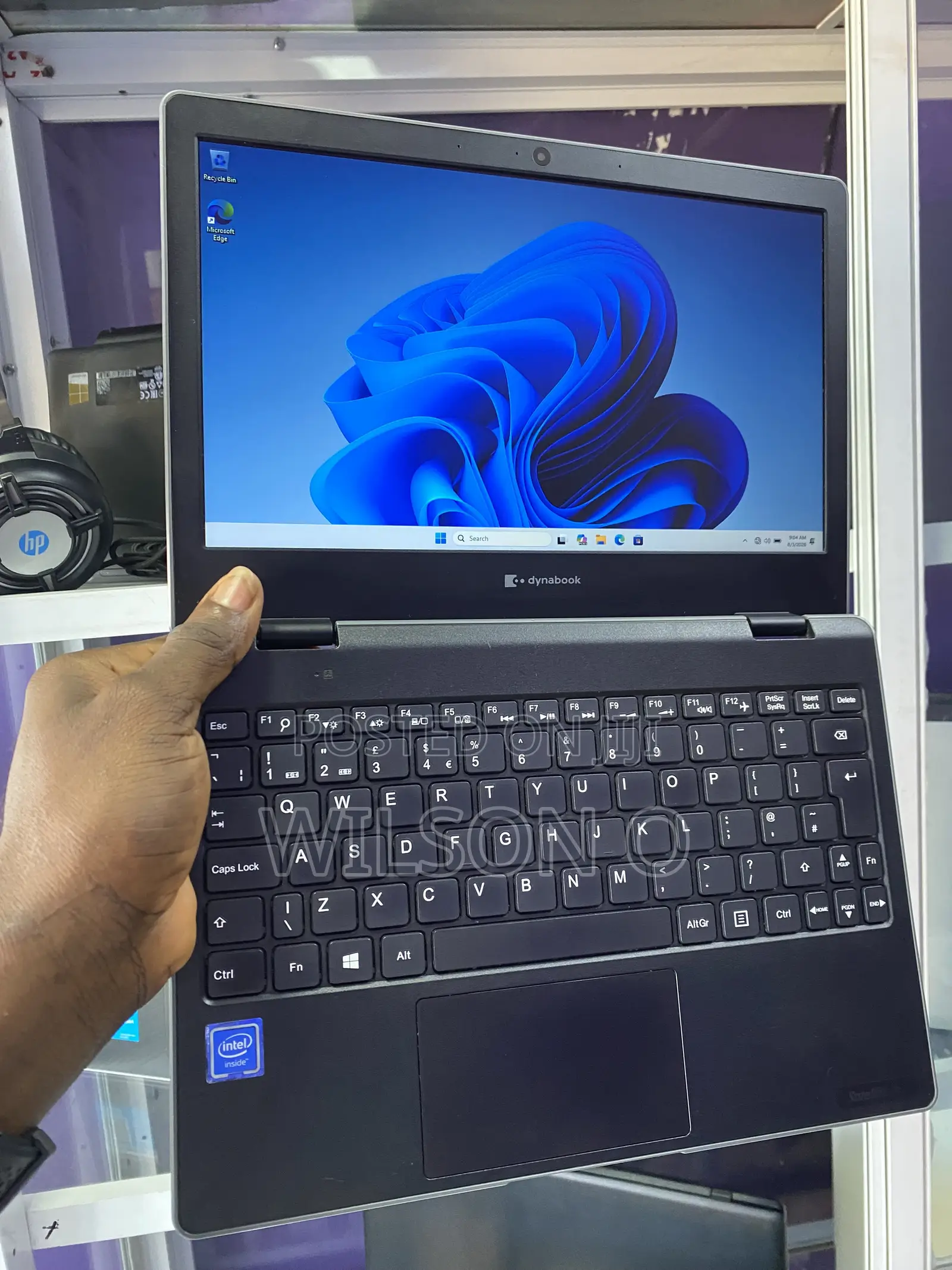 Laptop Dynabook Satellite Pro A40-J 4GB Intel SSD 128GB