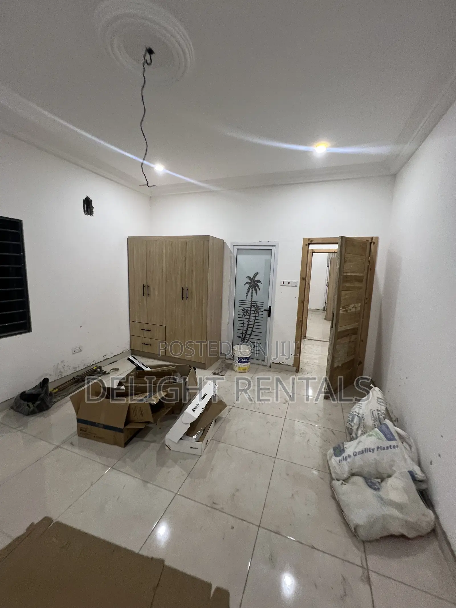 2bdrm Apartment in Lakeside for rent