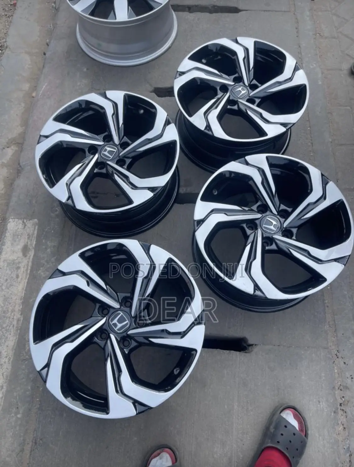 Dealers in All Types of Wheels