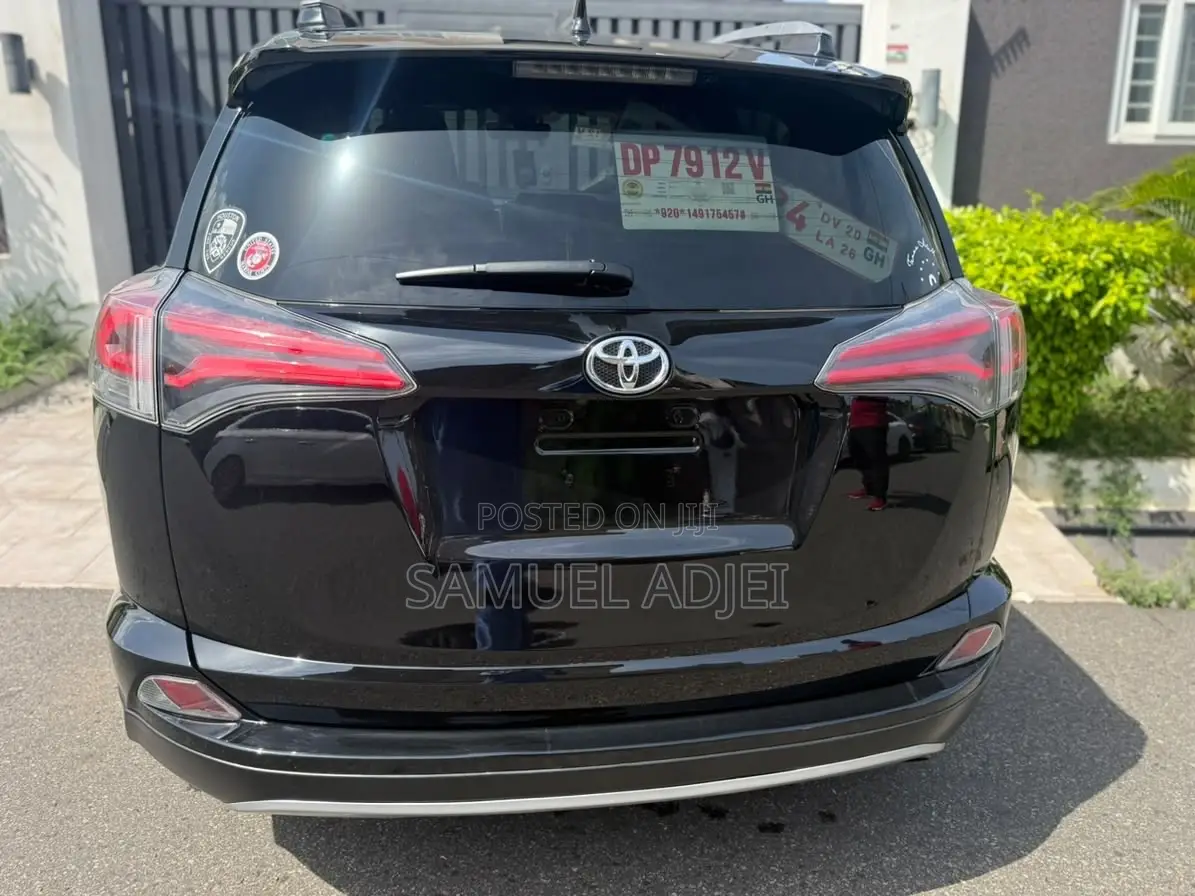 Toyota RAV4 2018 Black