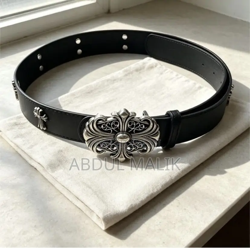 Fashion Men’s Black Leather Belt With Silver Buckle