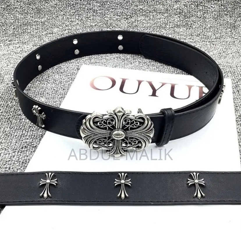 Fashion Men’s Black Leather Belt With Silver Buckle
