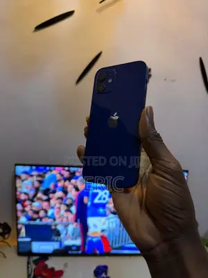 Apple iPhone 12 64 GB Blue