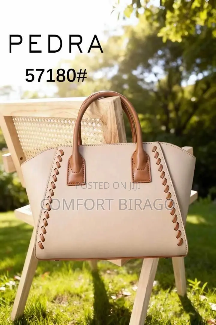 Quality Ladies Handbags With Purse Available