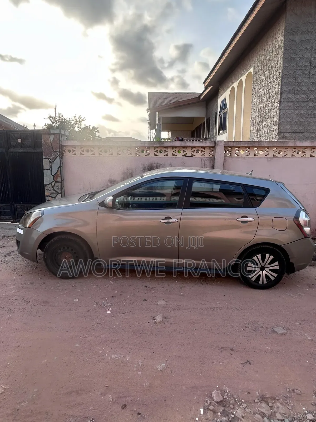 Pontiac Vibe 2009 Gray