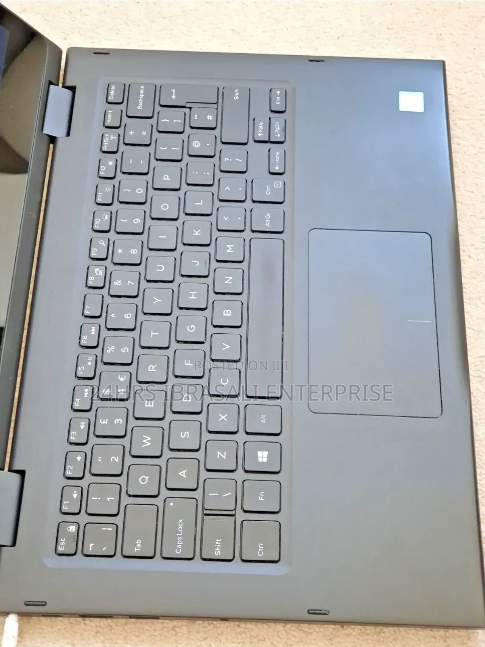 Laptop Dell Latitude 3390 2-in-1 8GB Intel Core i5 HDD 500GB