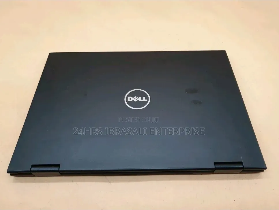 Laptop Dell Latitude 3390 2-in-1 8GB Intel Core i5 HDD 500GB