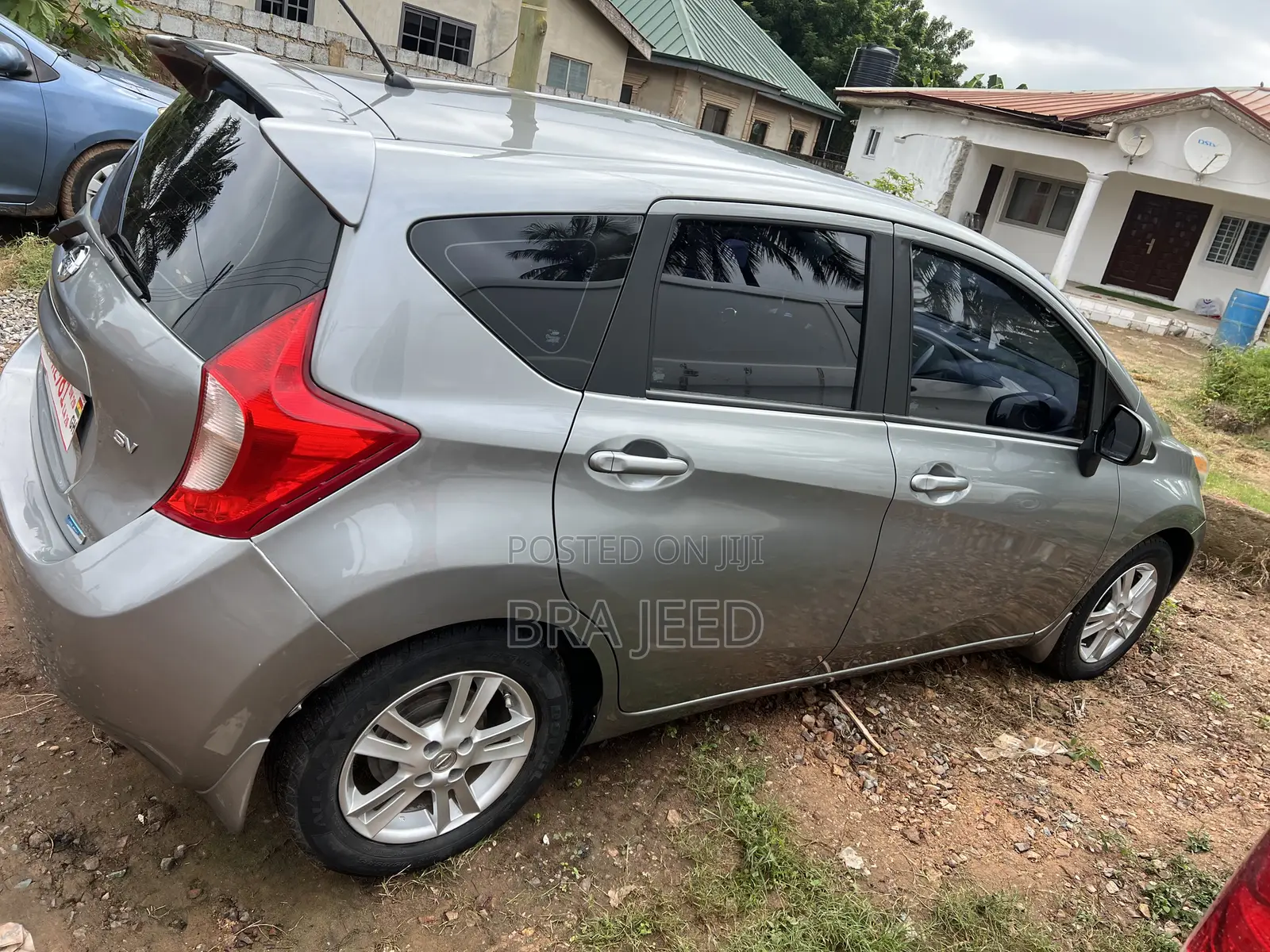 Nissan Versa 2014 Gray