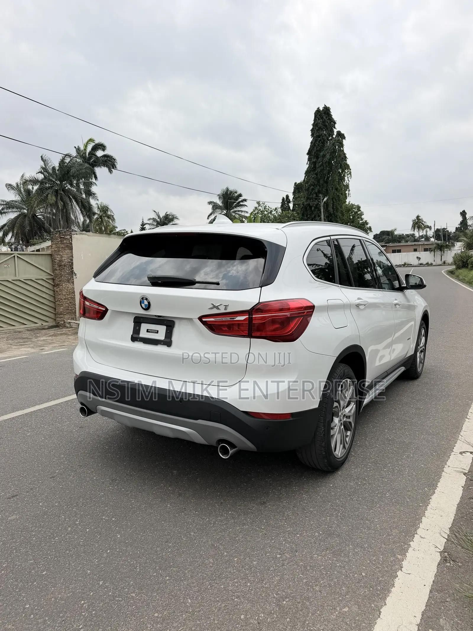 BMW X1 sDrive28i FWD 2017 White