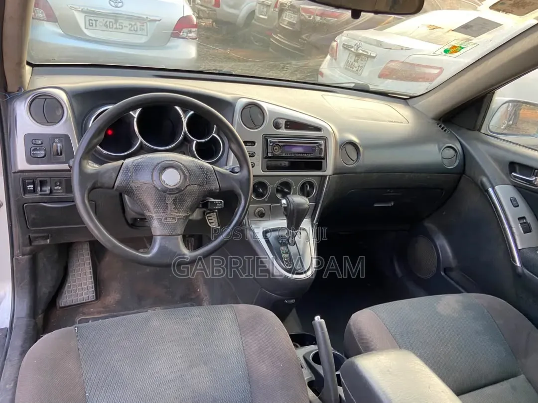 Toyota Matrix 2010 Silver