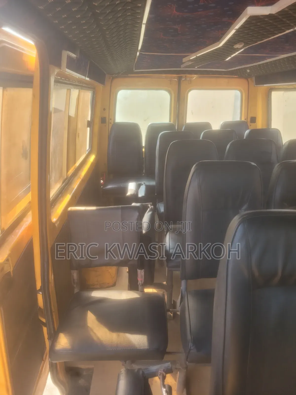 Mercedes-Benz Sprinter 2001 Yellow