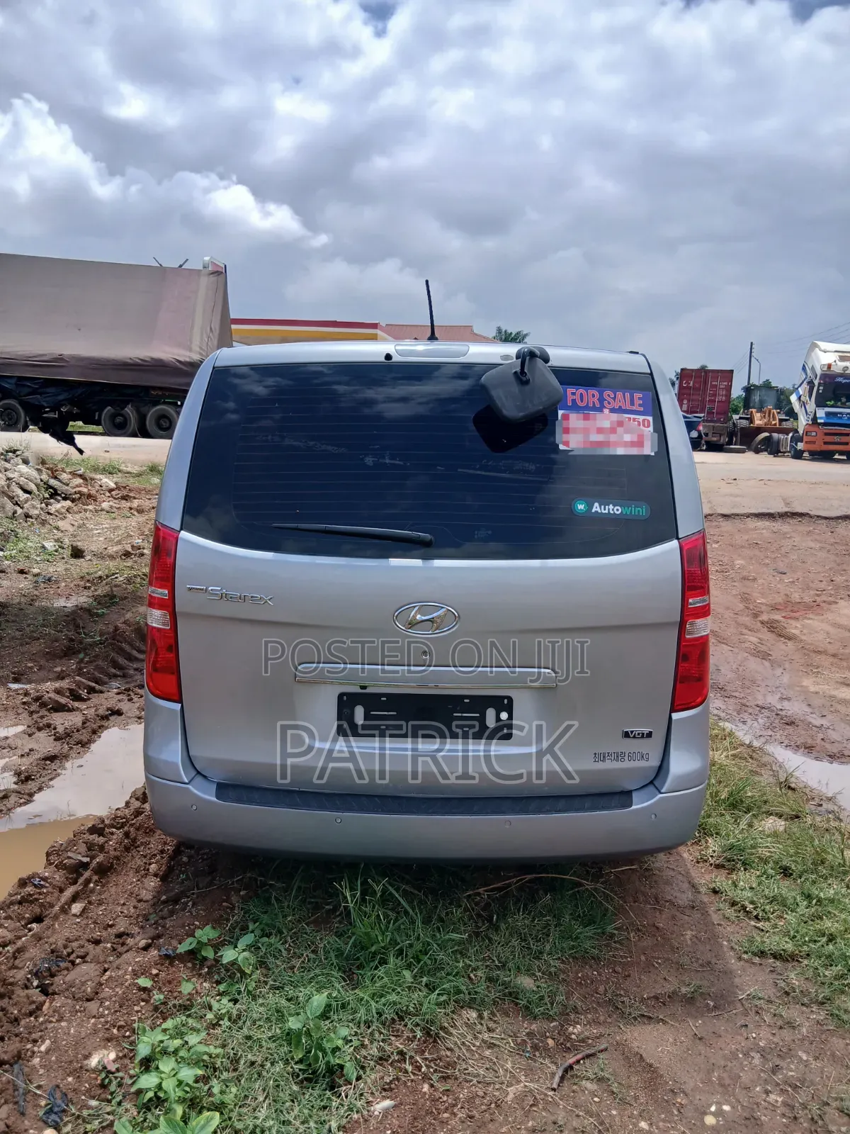 Hyundai Starex 2015 Silver