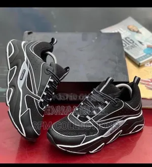 Men's New Balance Sneakers