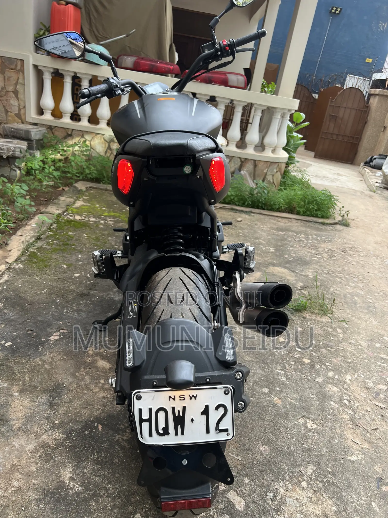 Honda CB 2025 Red