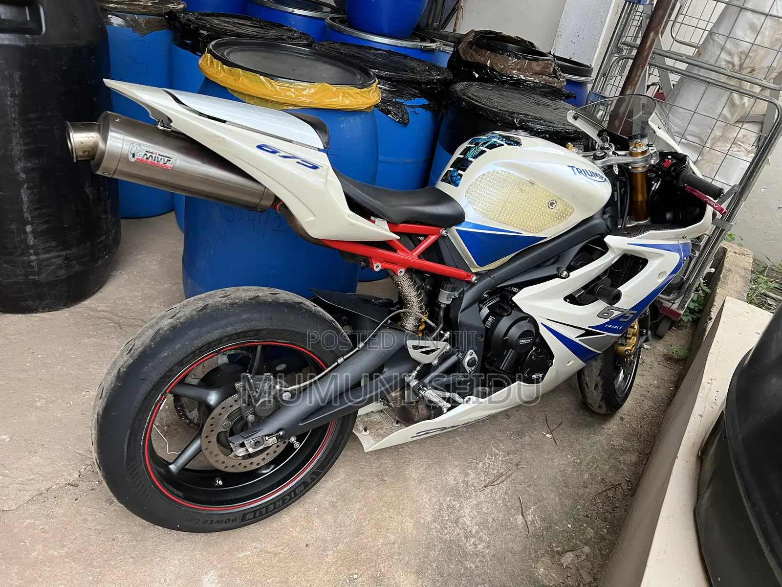 Honda CB 2025 Red