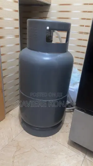Cylinder With Gas in It