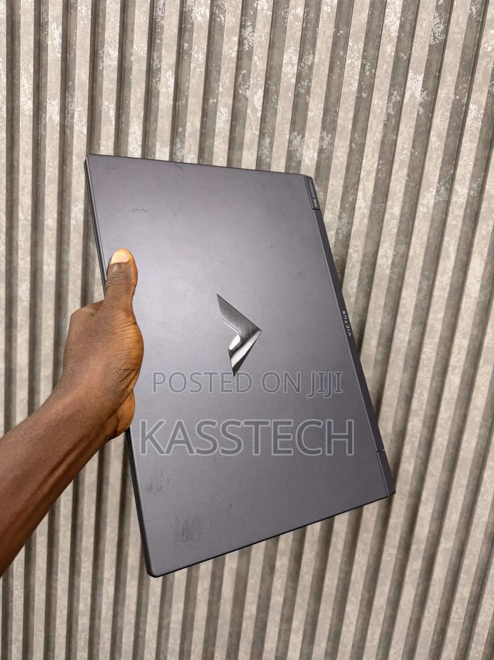 Laptop HP Victus 15 16GB AMD Ryzen 5 SSD 512GB