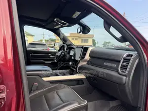 Dodge RAM 2022 Brown