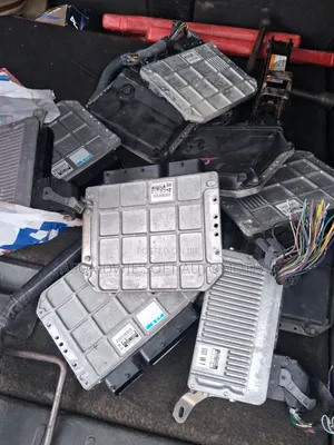 Toyota Vitz Control Board