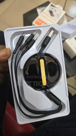 LDNIO LC90A 3-in-1 Retractable Multi-Charging Cable.