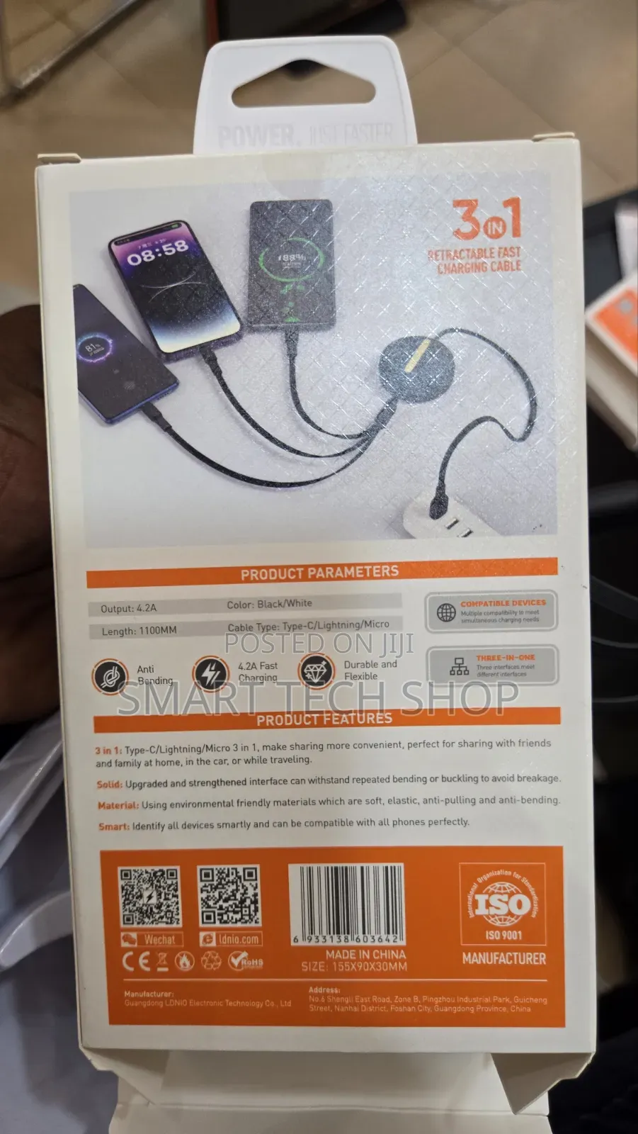 LDNIO LC90A 3-in-1 Retractable Multi-Charging Cable.