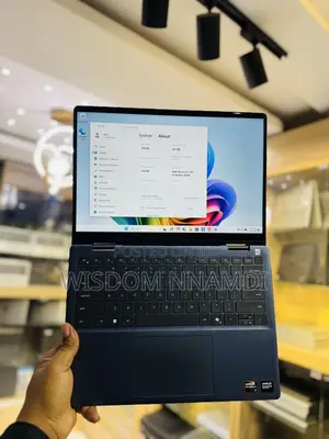 Laptop Dell Inspiron 14 Plus 7440 16GB AMD Ryzen 7 SSD 1T