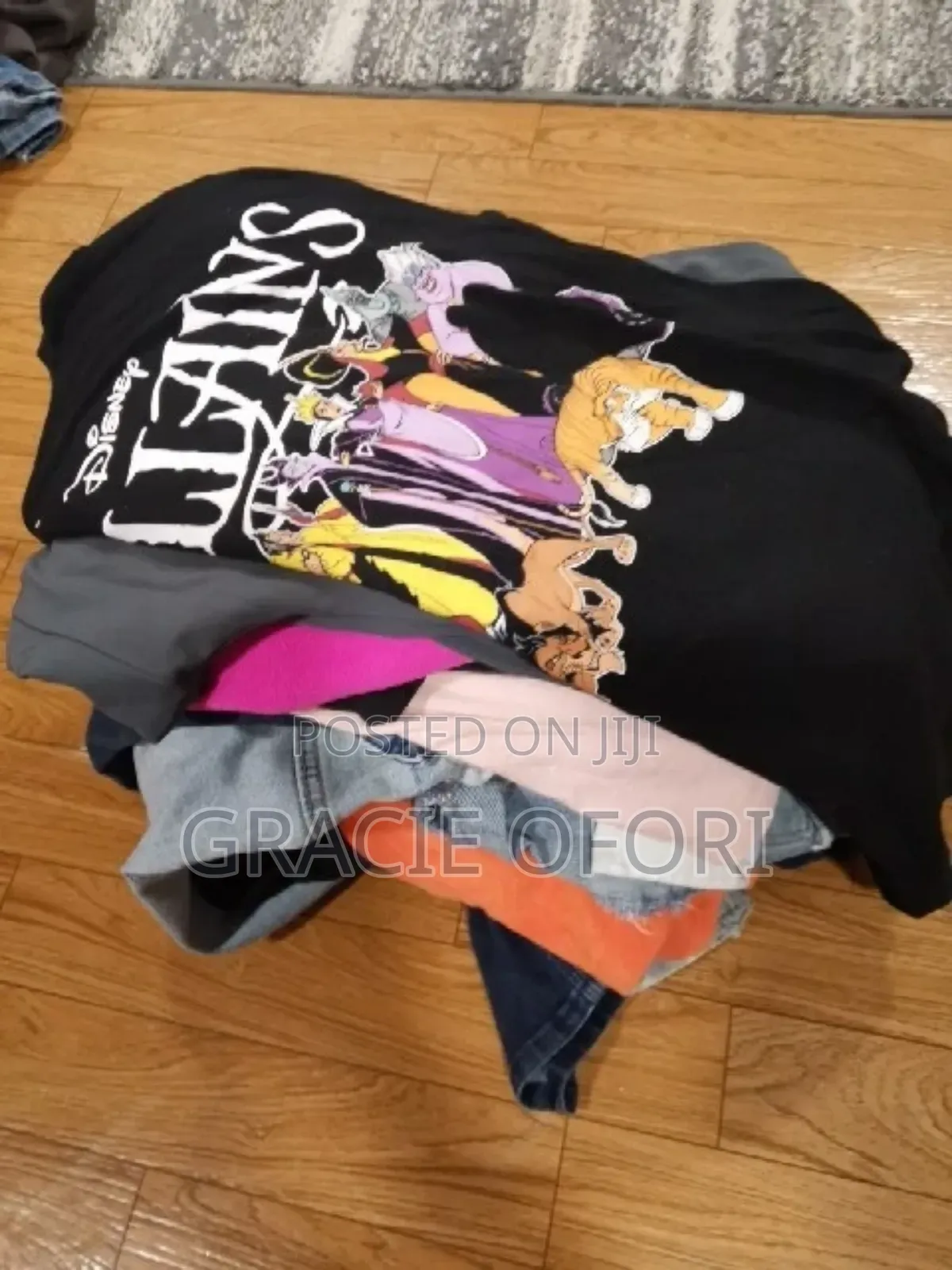 Sell Second Hand Clothes With Little Money