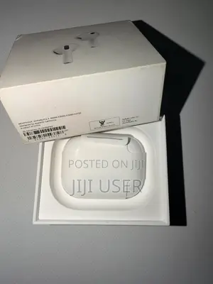 Original Apple AirPods Pro 3