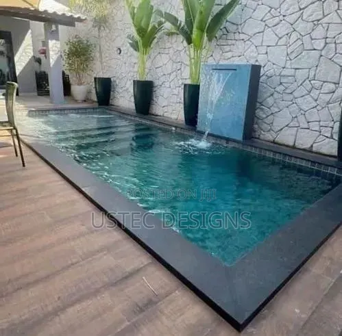Modern Swimming Pool Fountain Designs