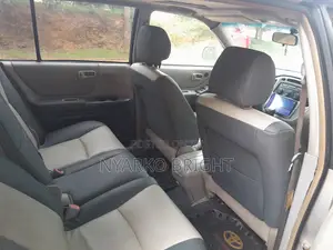 Toyota Highlander Limited V6 4x4 2004