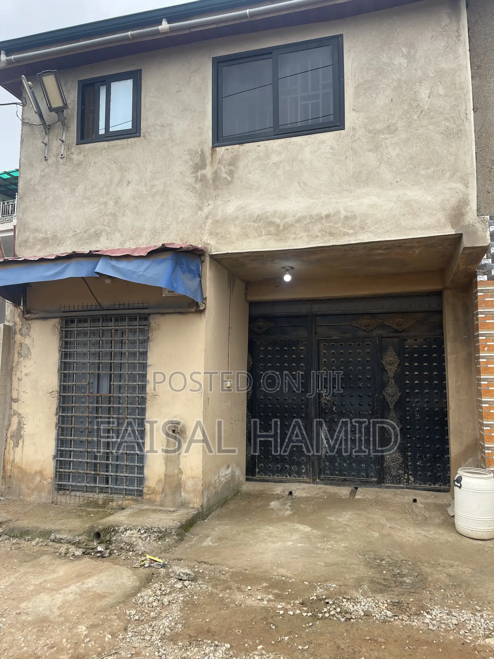 8bdrm Apartment in Fhh Estate, Accra Metropolitan for sale