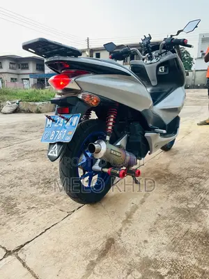 Honda 2016 Gray