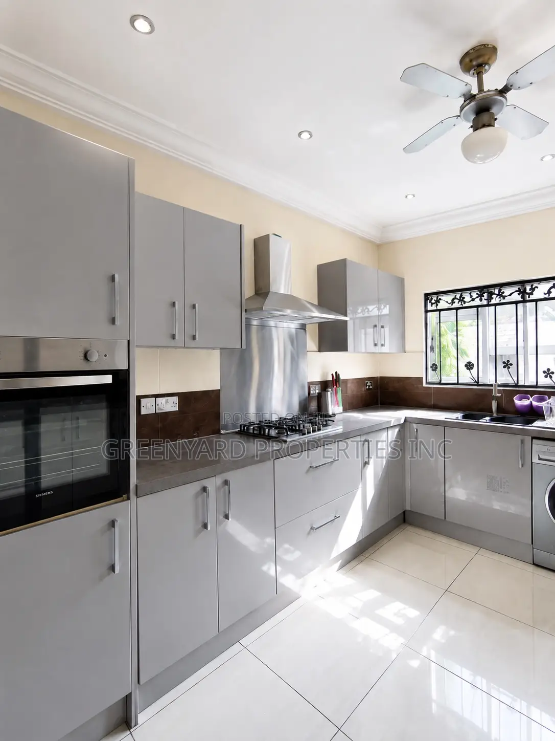 Furnished 2bdrm Apartment in C18, Spintex for sale