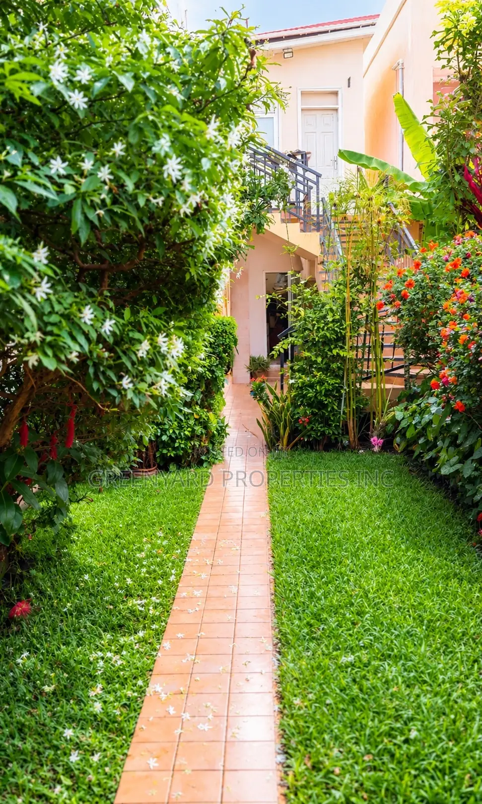 Furnished 2bdrm Apartment in C18, Spintex for sale
