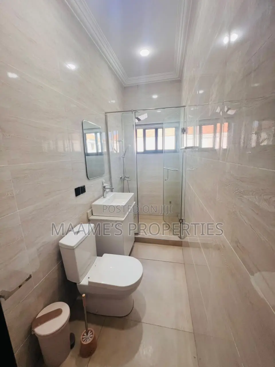 Furnished 5bdrm Duplex in Adenta for rent