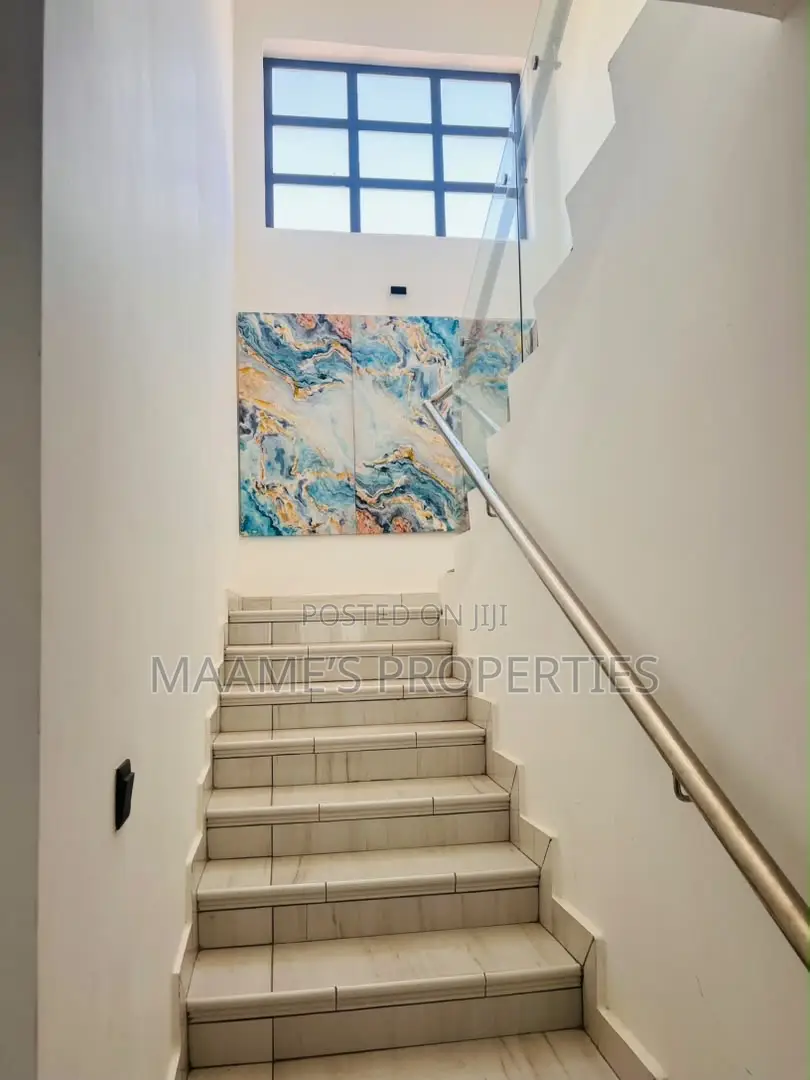 Furnished 5bdrm Duplex in Adenta for rent