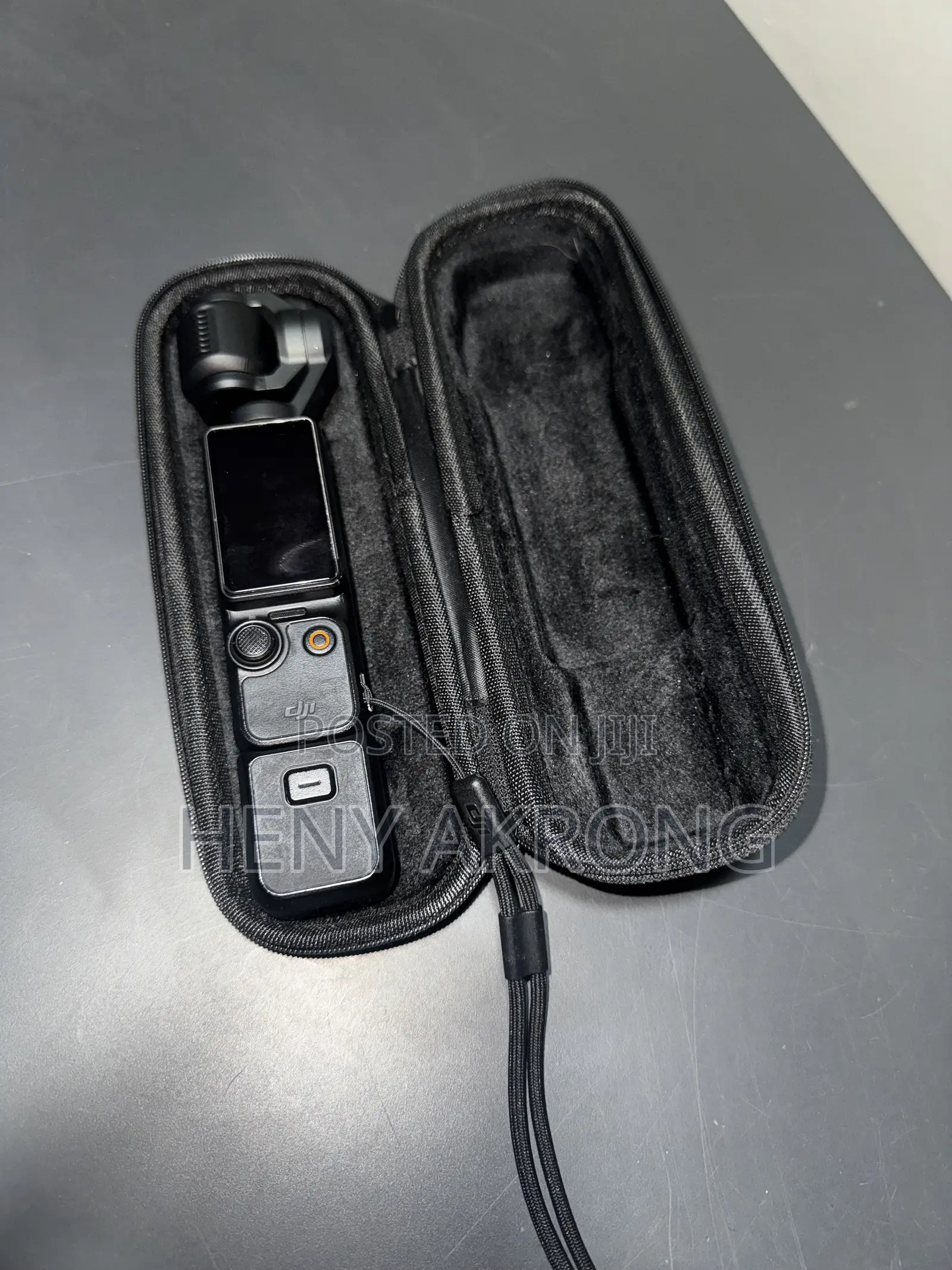 DJI Osmo Pocket 3 (With Case)
