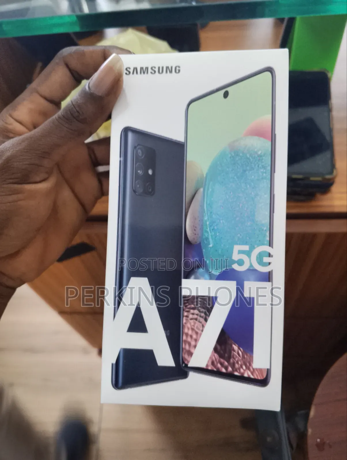 New Samsung Galaxy A71 128 GB Black