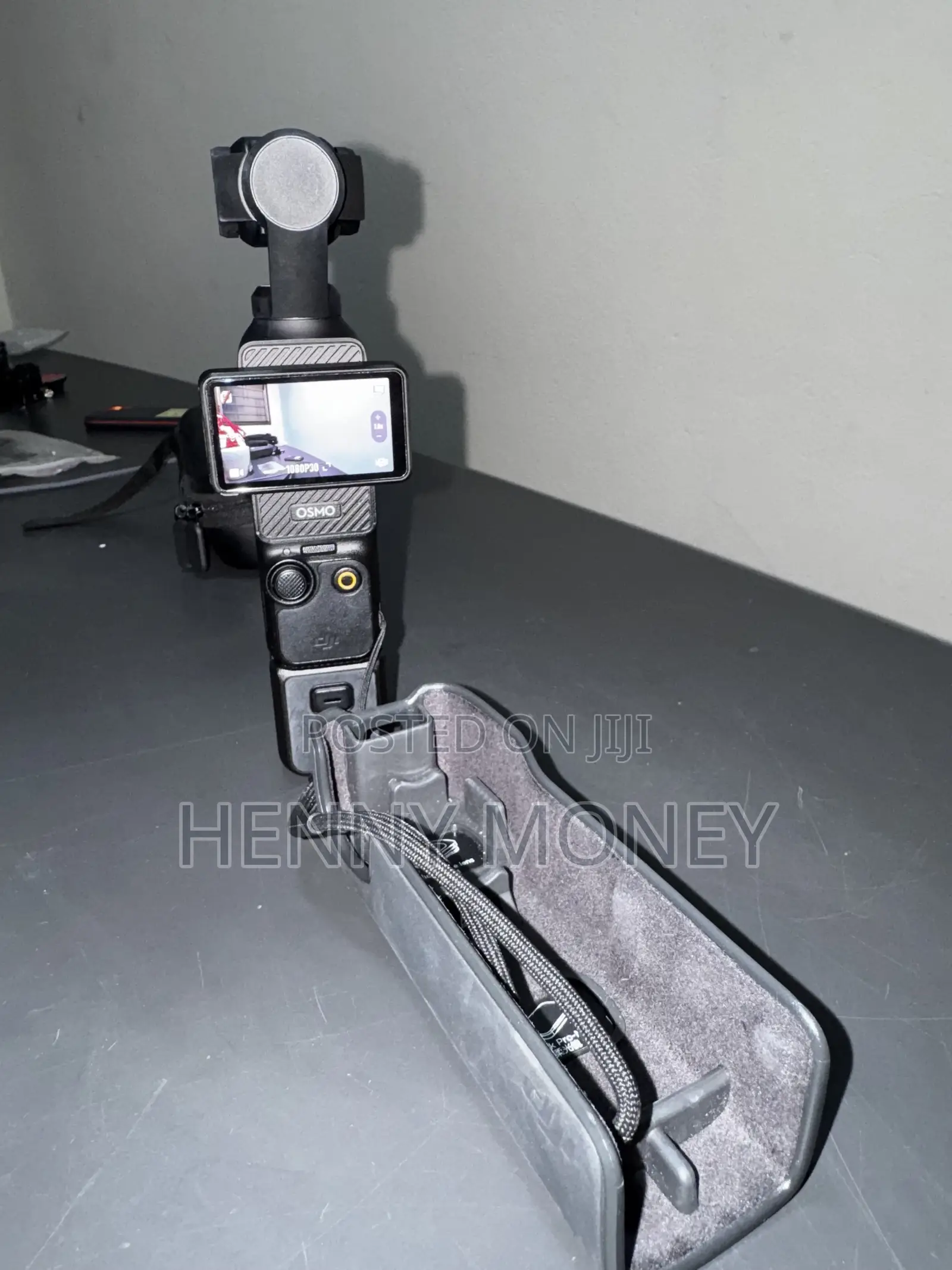 DJI Osmo Pocket 3