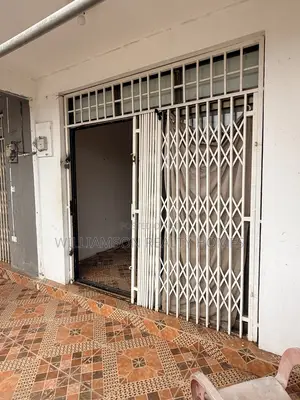Downstairs Road Side Shop/Store/Office Space/Showrom/Warehouse,spintex